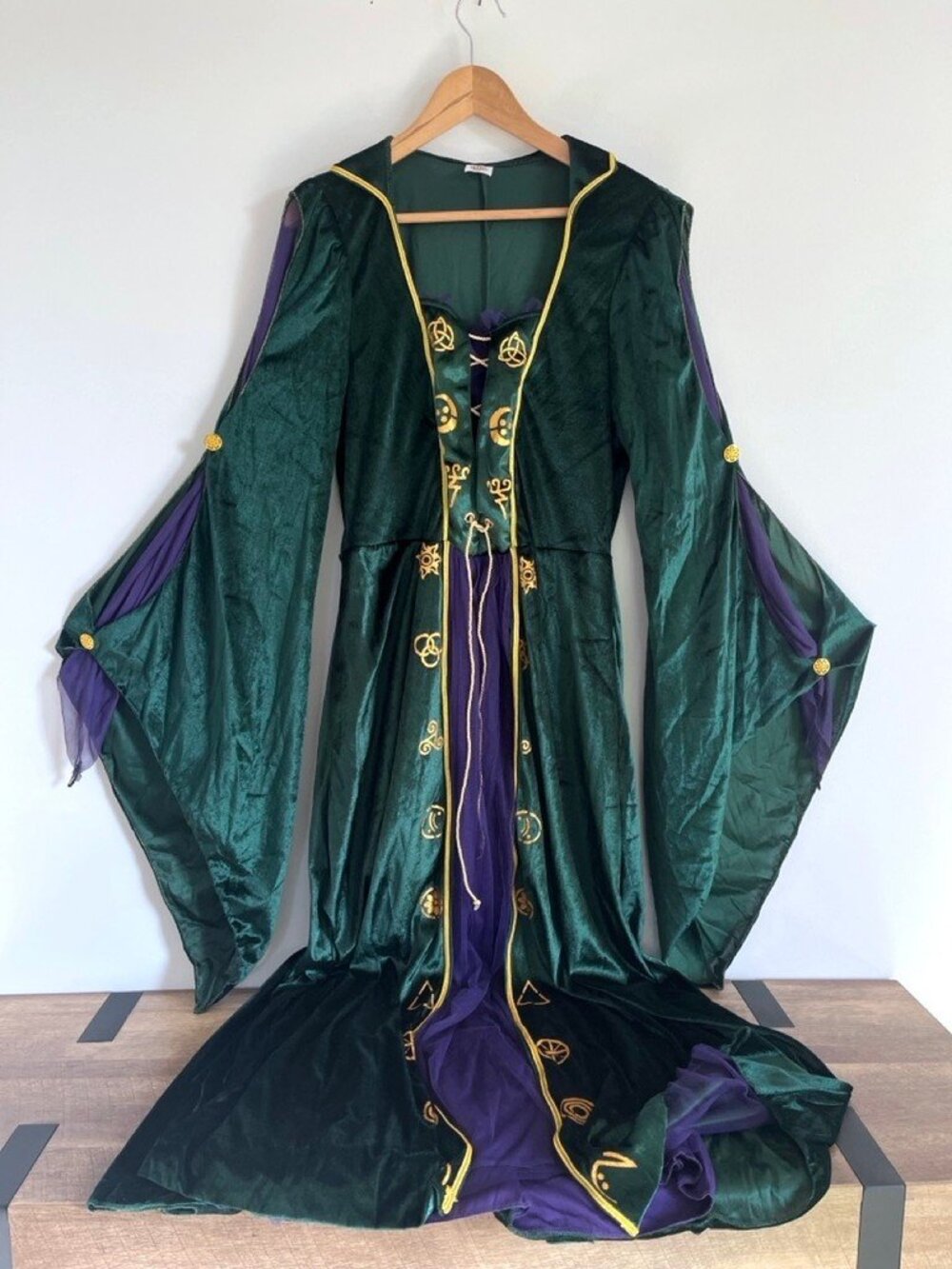 Disney Hocus Pocus Winifred Sanderson Dress Whimsigoth Green XL